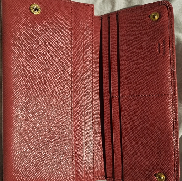 SET OF 2! Beautiful Prada Bow Wallets GUC Authentic in Pink and Orange - Picture 3 of 15